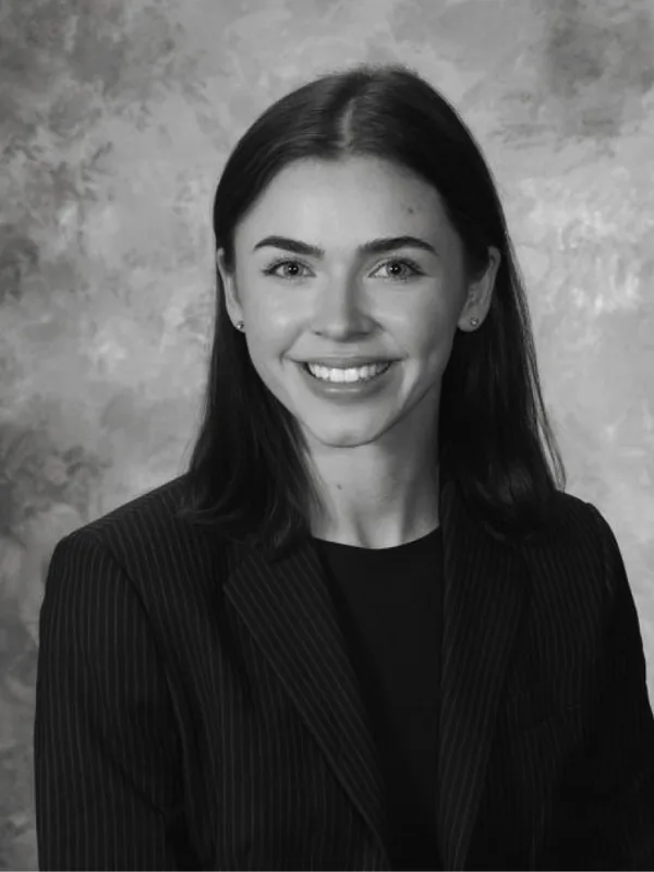 Leah N. Clynes, Associate